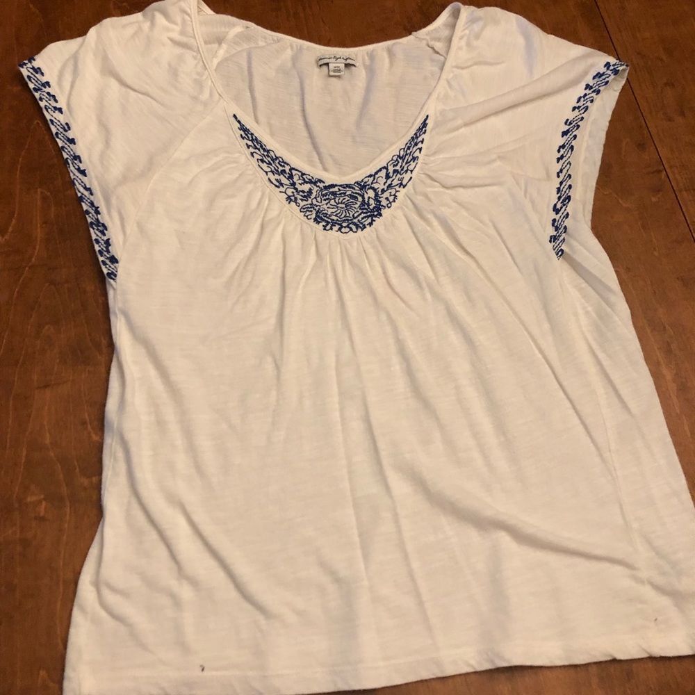 American Eagle top